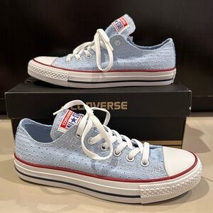 NIB Converse Chuck Taylor Ox Sneakers in Fountain Blue